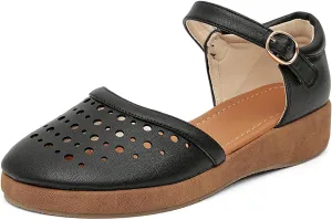 GATUXUS Women's Low Wedge Ankle Strap Buckle Flats Shoes Closed Toe Roman Cage Cusual Flat Sandals