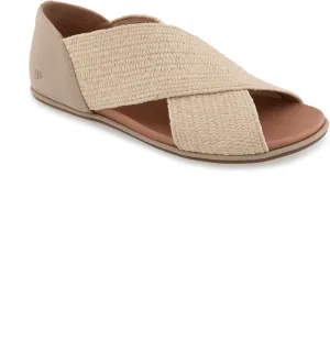 Gentle Souls by Kenneth Cole Women's LANIEY Flat Sandal, Natural Elastic, 11