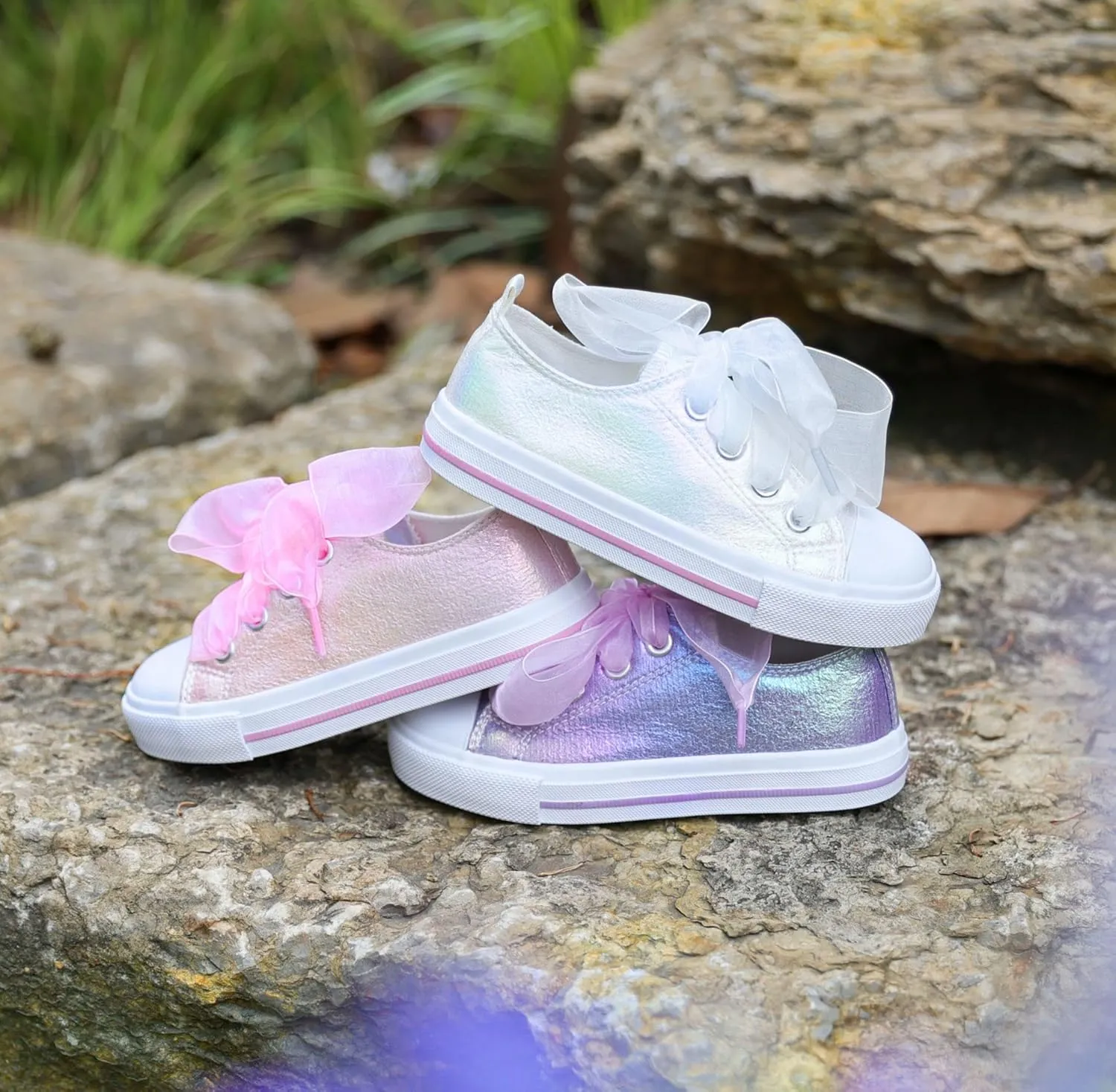 HugRain Little Girls Kids Classic Sparkle Low Top Lace Up Sneakers Walking Shoes