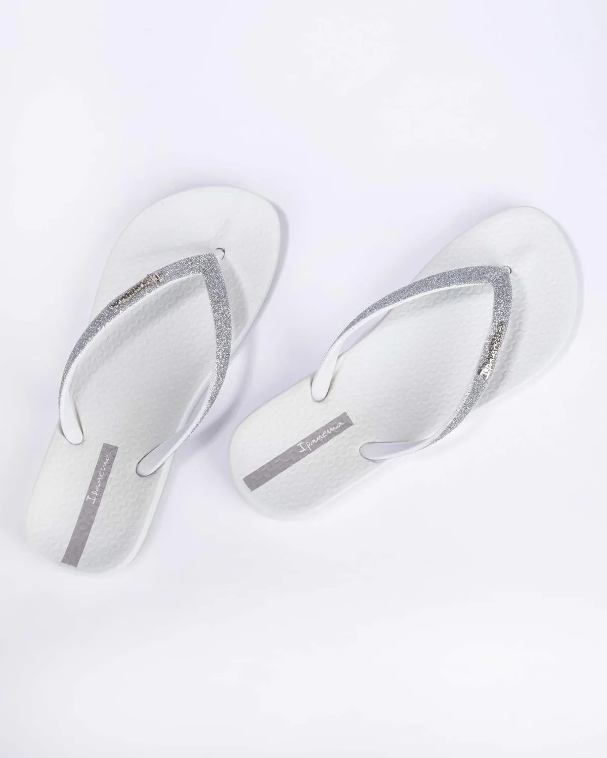 Ipanema Ana Collection Flip Flops for Women, Cute Comfortable Brazilian Beach Sandals