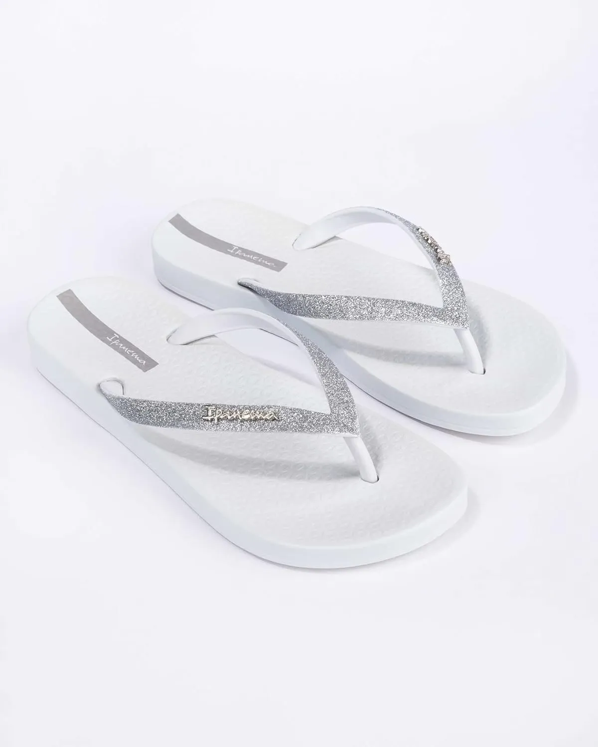 Ipanema Ana Collection Flip Flops for Women, Cute Comfortable Brazilian Beach Sandals