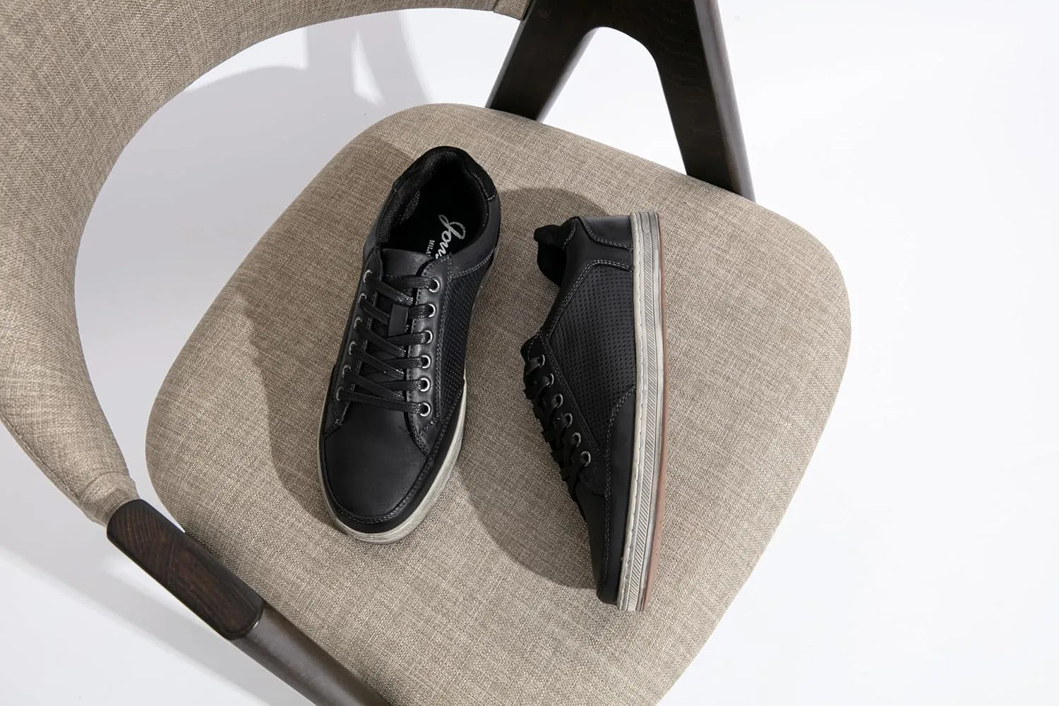 Jousen Men's Fashion Sneakers Classic Retro Casual Shoes for Men Breathable Business Dress Sneaker