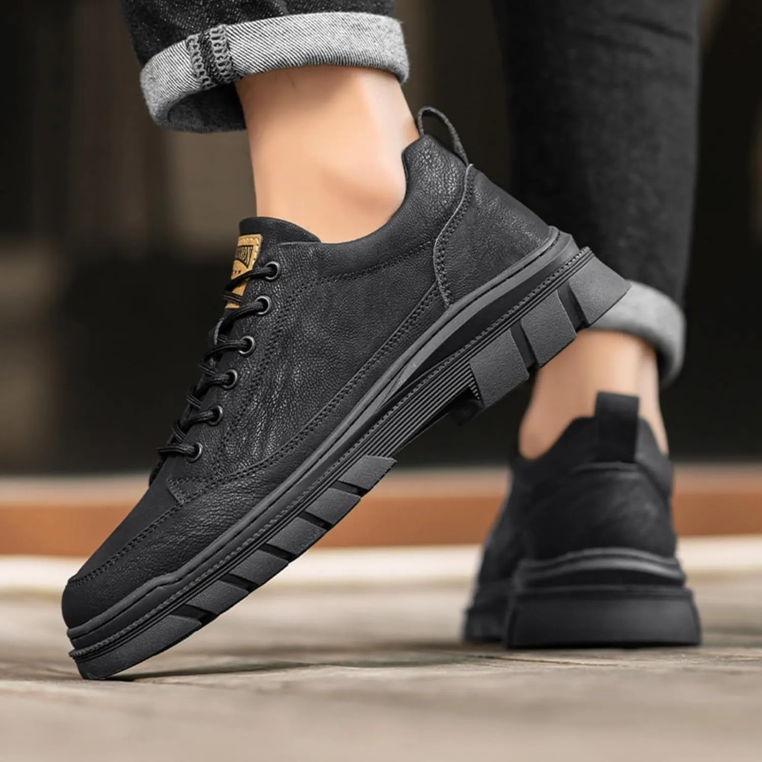 Men's Casual Shoes, Stylish Embossed Crocodile Print Sneakers, Soft Leather Walking Shoes and Work Boot - Style Loafers with Durable Outsole