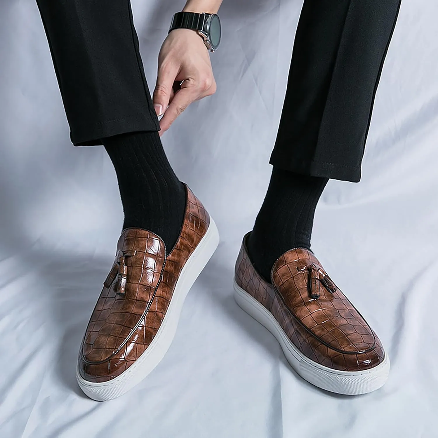 Men's Leather Slip-On Sneakers with Tassel Design | Casual Loafers | Lightweight & Non-Slip | Comfortable Shoes for Business, Office, Dress