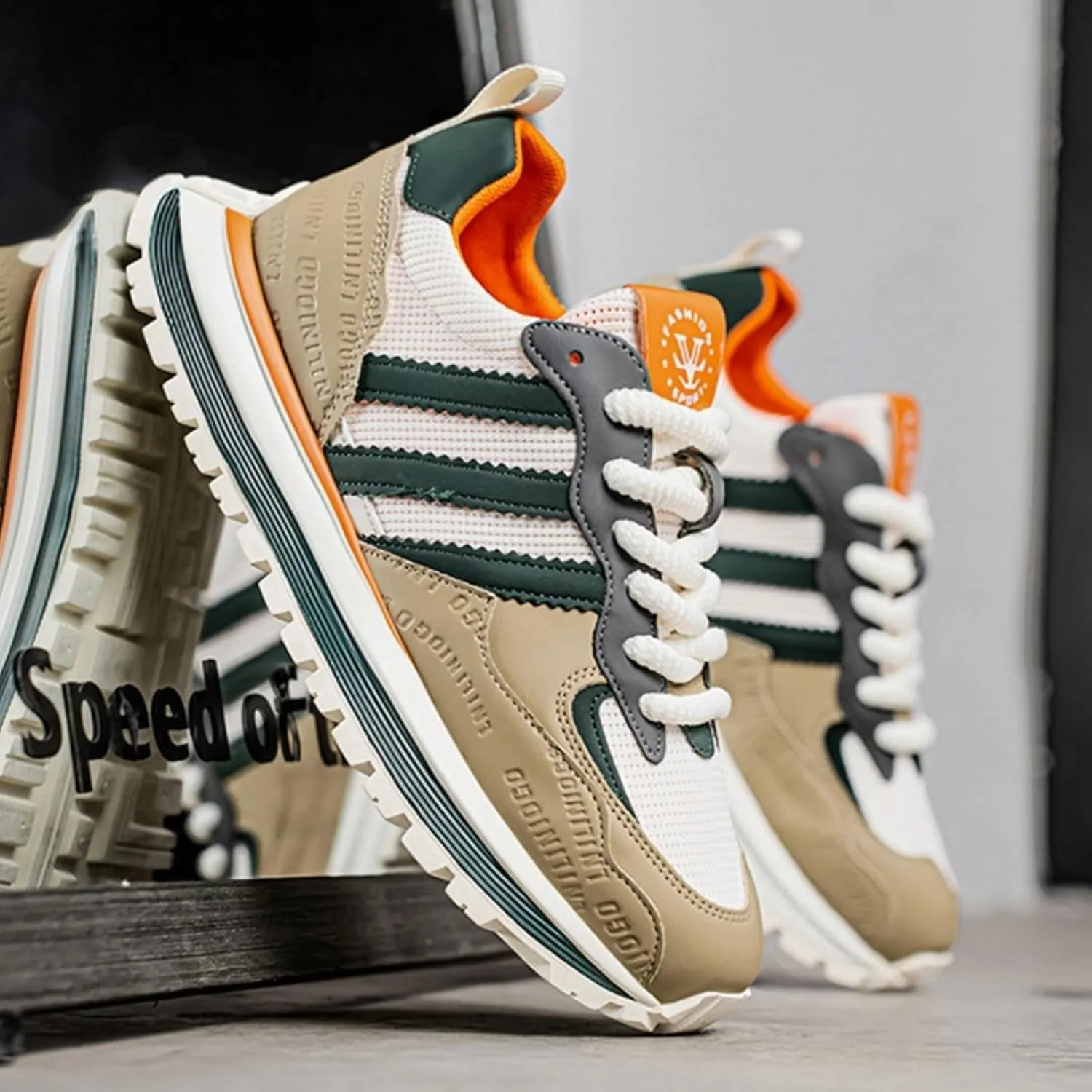 Men’s Retro Jogger Sneakers, Fashion Mesh Suede Trainers, Vintage Street Running Shoes, Iconic Triple Stripe Detailing