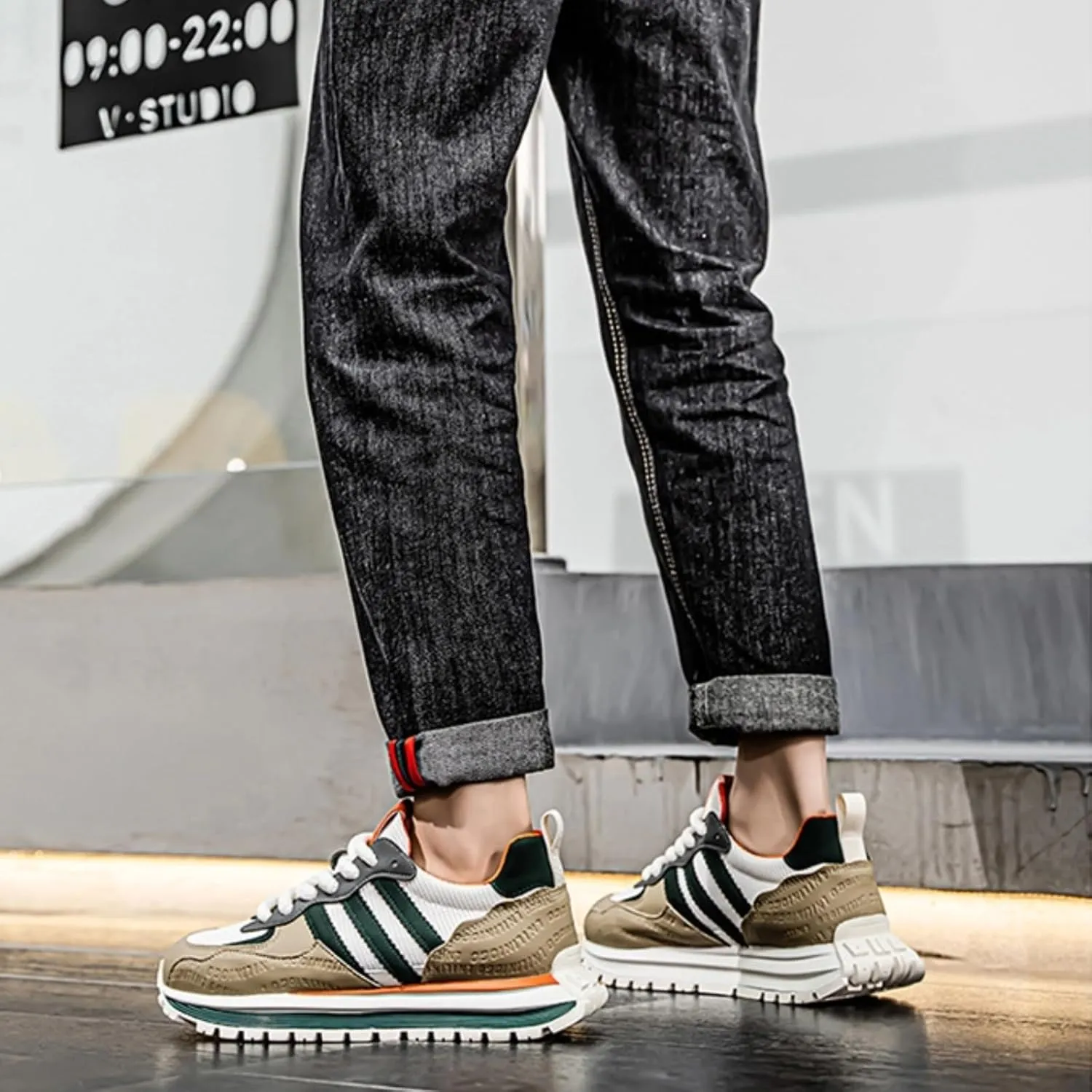 Men’s Retro Jogger Sneakers, Fashion Mesh Suede Trainers, Vintage Street Running Shoes, Iconic Triple Stripe Detailing