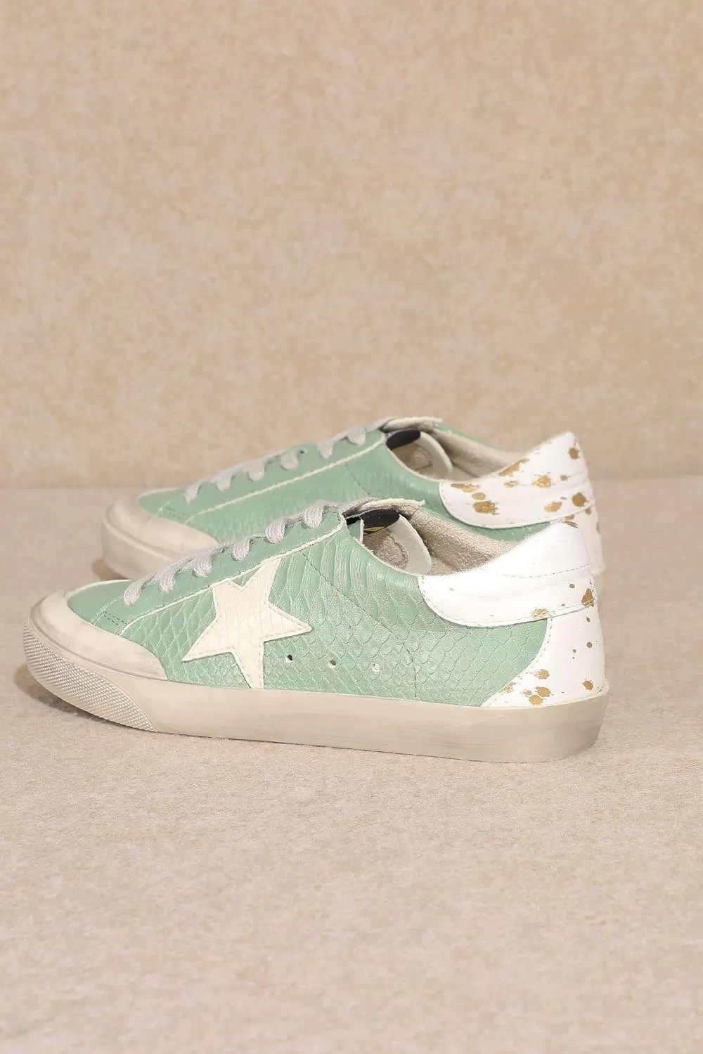 Mi.iM Sadie Rubber Sole Lace-up Leather Star Sneakers