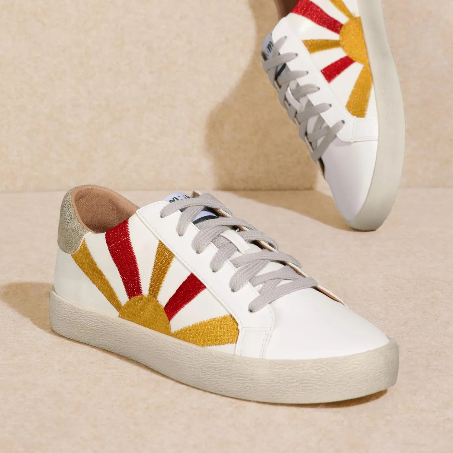 Mi.iM Sunny Rubber Sole Lace-up Vintage Sneakers