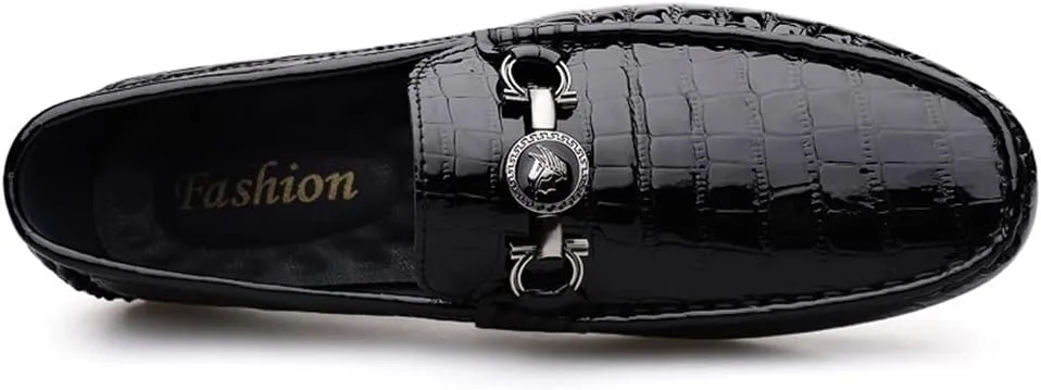 New Loafers for Men Round Toe Faux Crocodile Embossed Leather Flexible Comfortable Flat Heel Outdoor Slip On