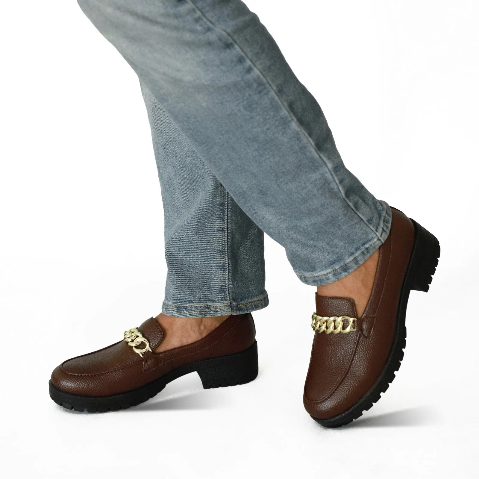 NICHE Women Brawny Buckle Loafers (Brown)