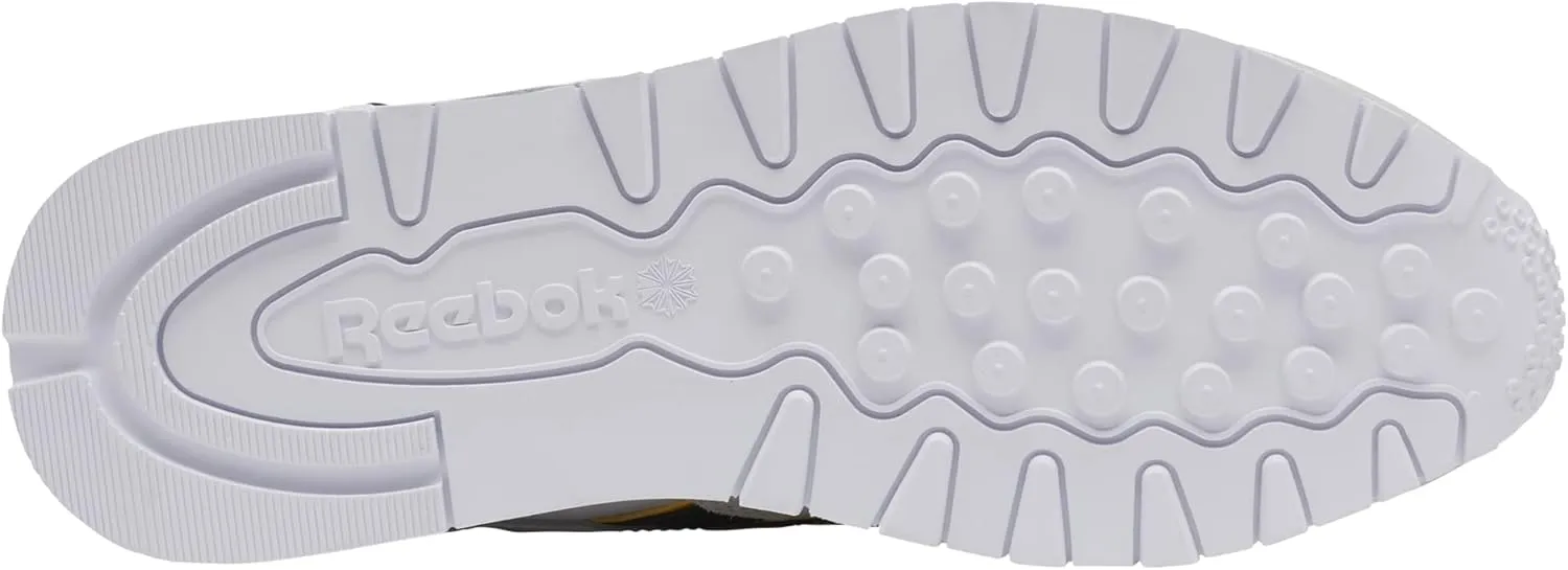 Reebok Unisex-Adult Classic Leather Sneaker