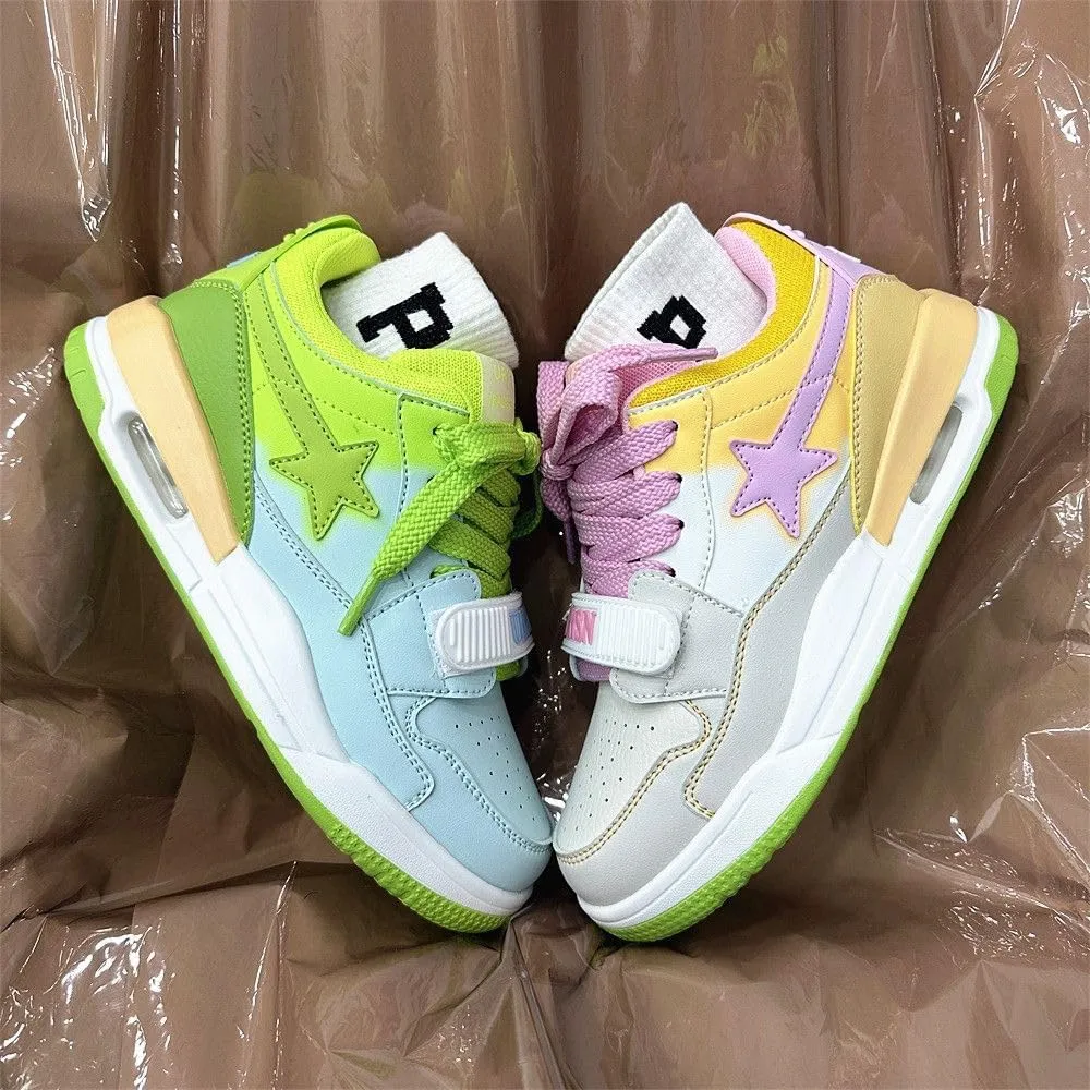 Two-Tone Star Retro Streetwear Sneakers for Women - Thick Sole Casual Y2k Shoes for Daily Travel and Vintage Fashion