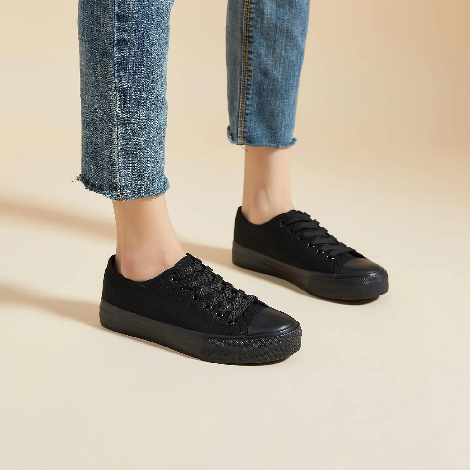 Uoidru White Tennis Canvas Shoes for Women Black Canvas Sneakers Womens Fashion Sneakers Classic Lace Up Walking Shoes