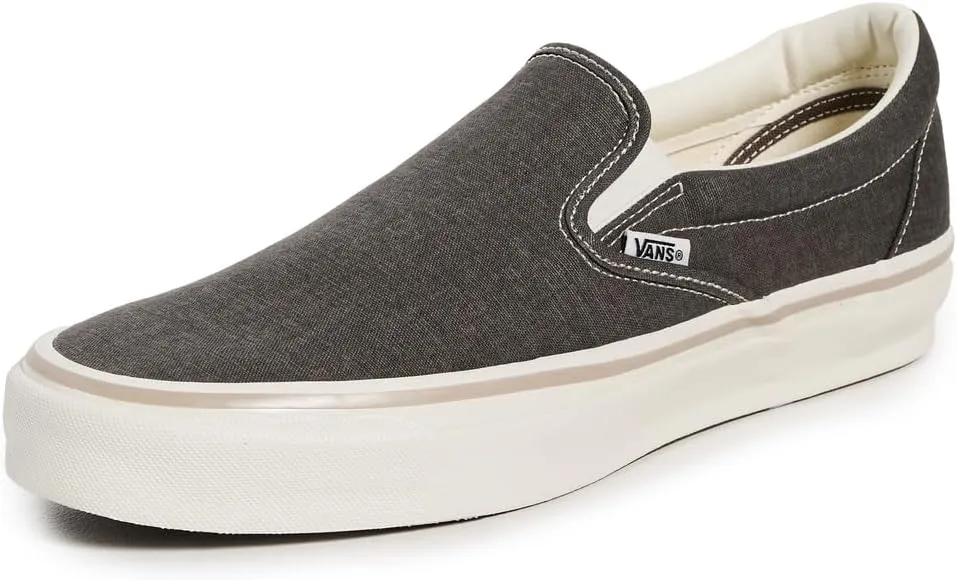 Vans Unisex Adult FU Classic Slip-On Sneakers