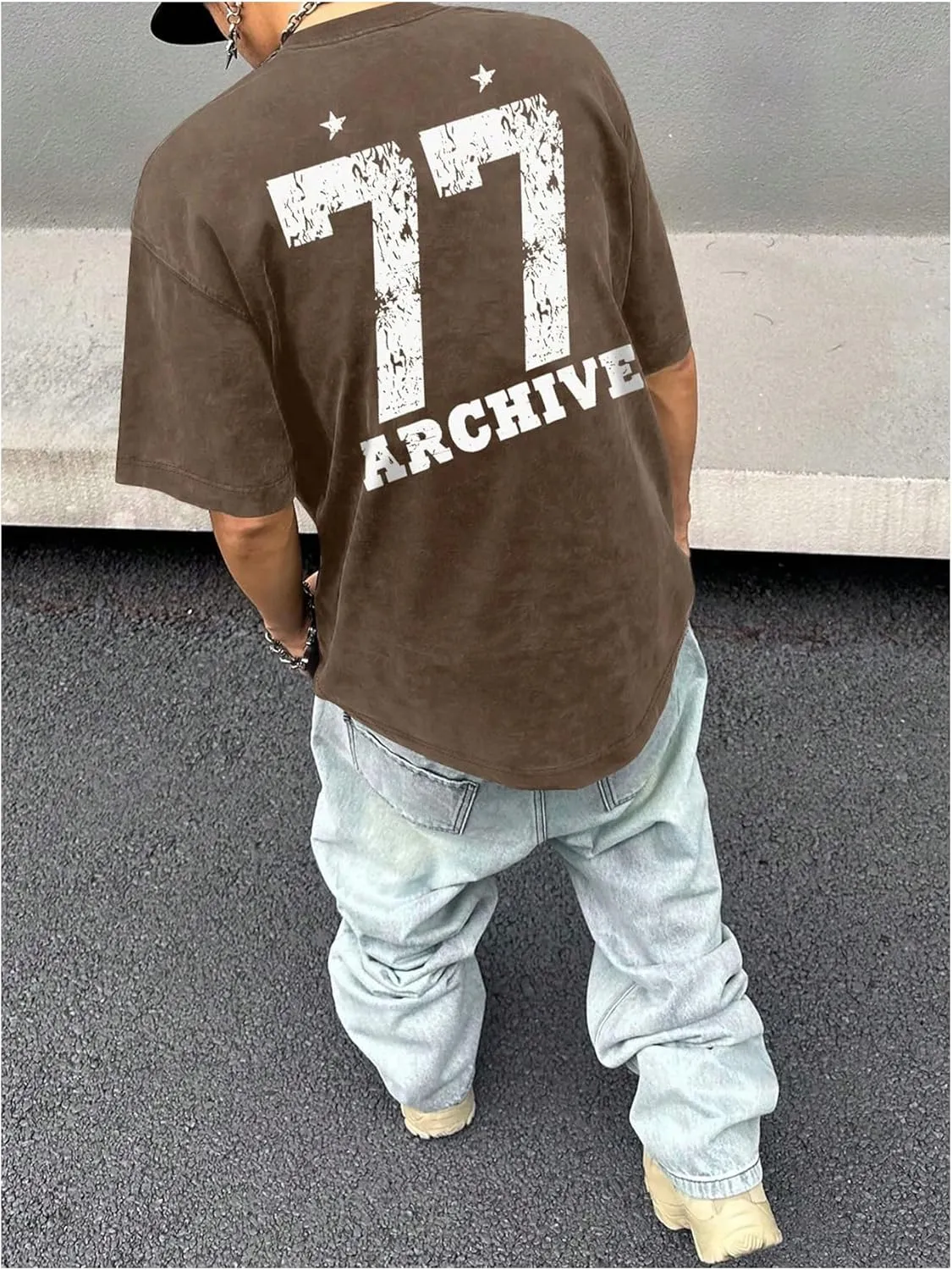 Verdusa Men's Oversized Faded Short Sleeve Jersey Shirts Letter Graphic Crew Neck T Shirts