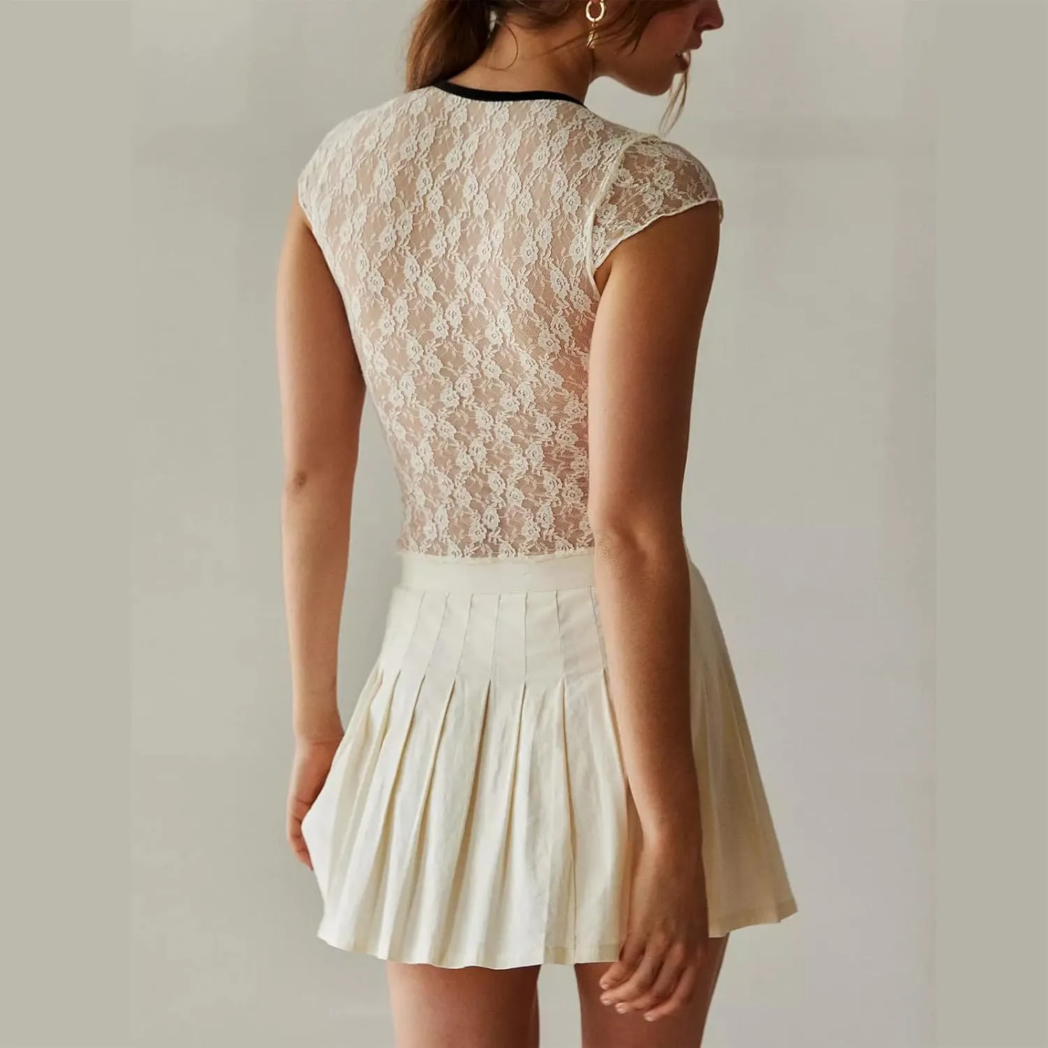 Women Short Sleeve Floral Lace Crop Top Y2k Sheer Mesh See Through T Shirts Fitted Going Out Tees Streetwear