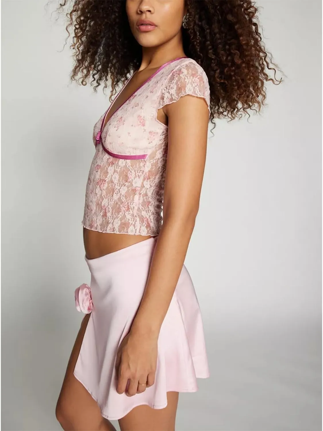 Women Short Sleeve Floral Lace Crop Top Y2k Sheer Mesh See Through T Shirts Fitted Going Out Tees Streetwear