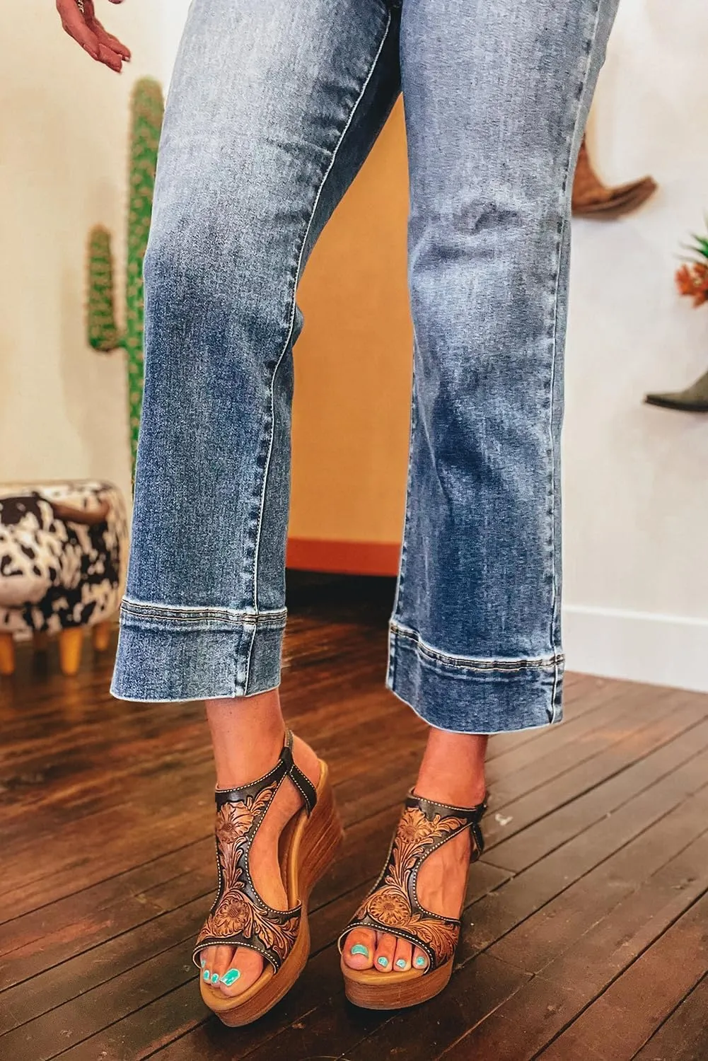 Women's Ashleigh Blue Mineral Wash High Waist Bell Bottom Crop Jeans for a Retro Look