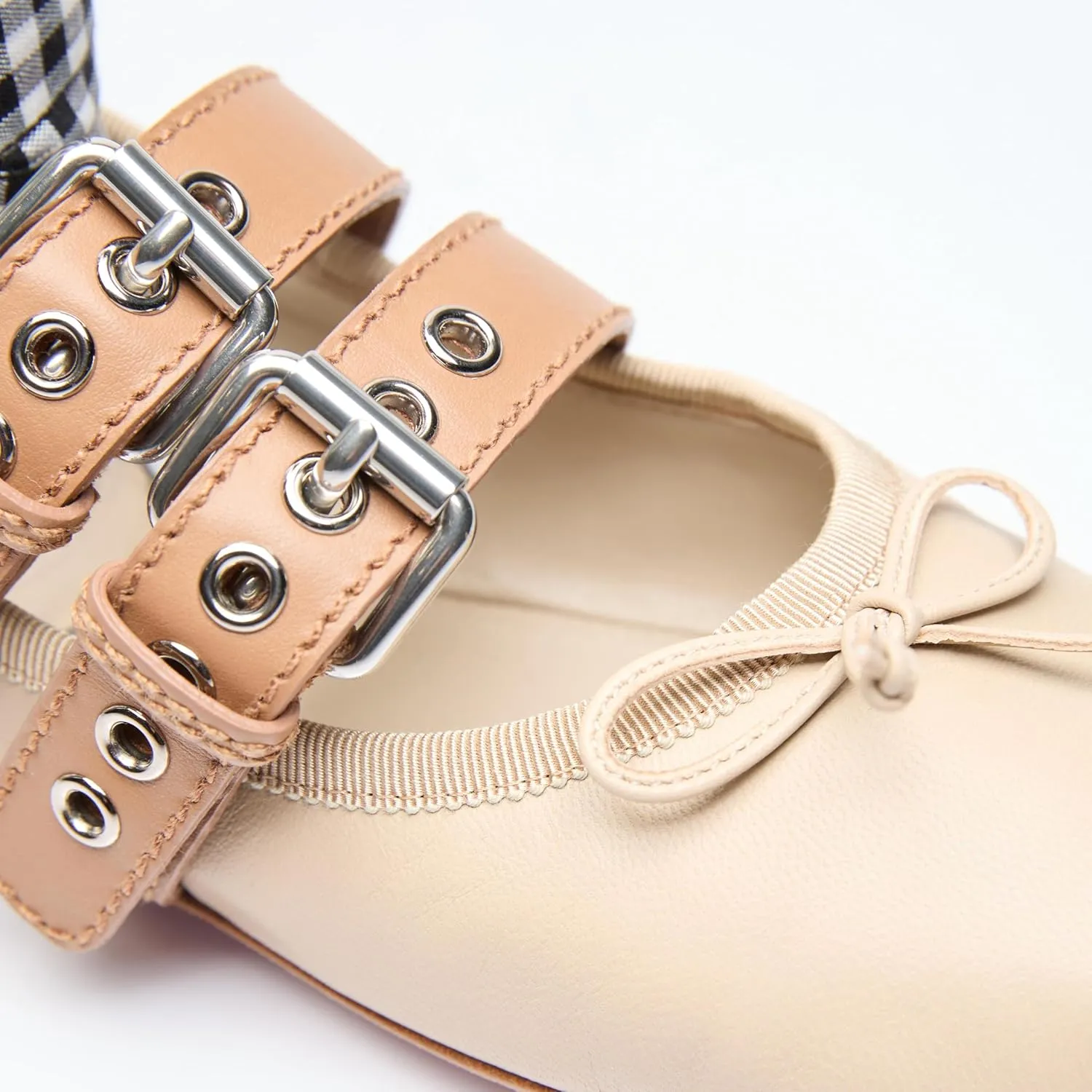 Women's Flats Black Ballet Flats for Women Bowknot Round Toe Comfort Lightweight Foldable Flats with Buckle Strap Slip On Dress Shoes Lace Up Closed Toe Sandals Women