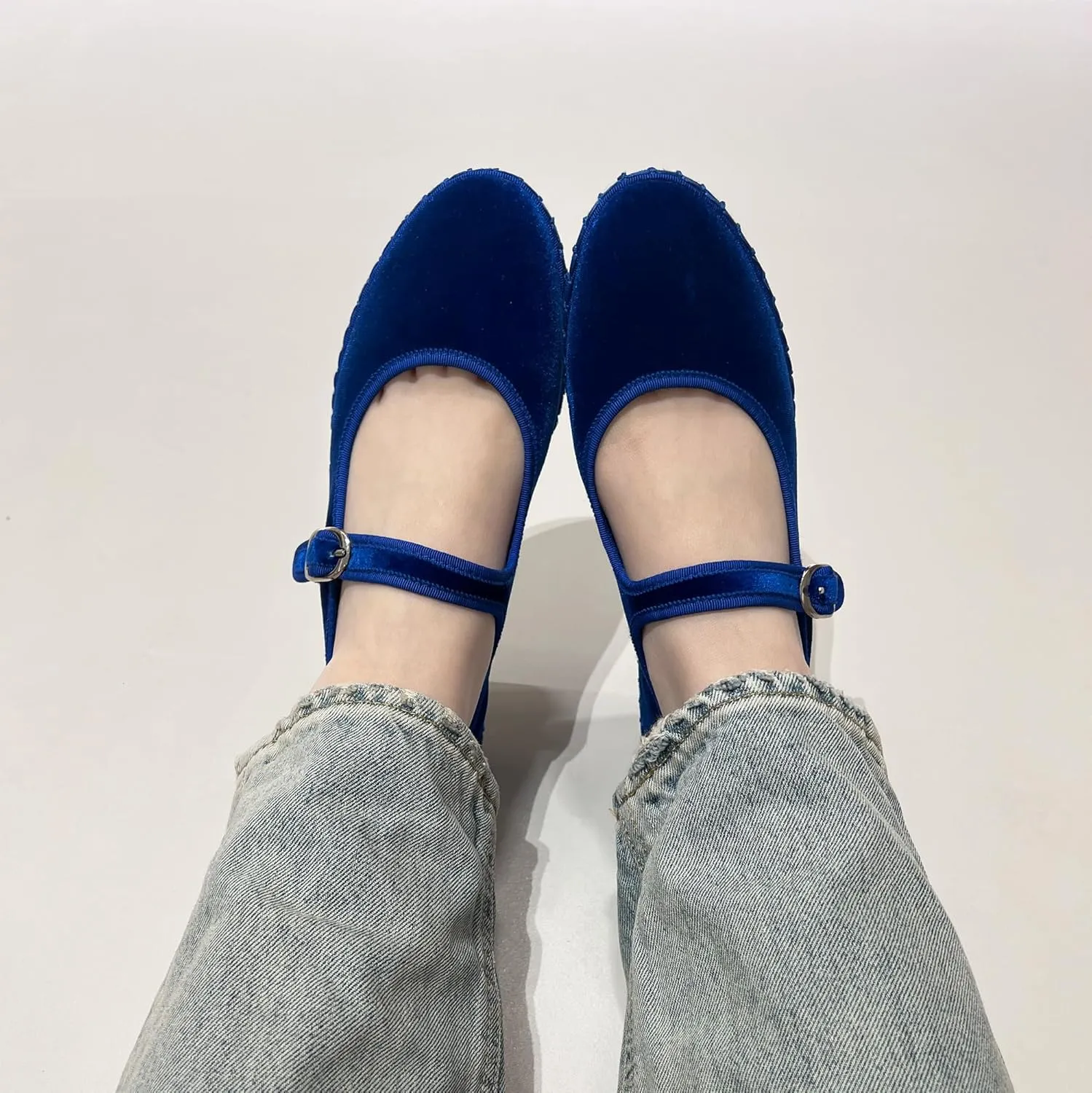 Women's Mary Jane Ballet Flats with Silver Buckle Strap Round Toe Slip-On Shoes Comfortable Casual Ballerina Shoes